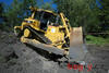 Dozer Caterpillar D6R XL řídí Zdeněk Linda