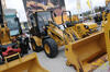 Kolový nakladač Caterpillar 906