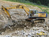 Pásové rypadlo Komatsu PC300 firmy Polanský