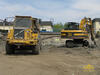 Kloubový dempr Volvo A25C + pásové rypadlo JCB JS 260 XD