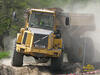…prášilo se (kloubový dempr Volvo A25C)