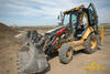 Rypadlonakladač Caterpillar 428E půjčovny Phoenix-Zeppelin (Cat The Rental Store)