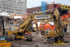 Pásové rypadlo Komatsu PC 450 LC s kladivem firmy Keltbray