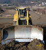 Pásový dozer Caterpillar D8R z půjčovny Phoenix-Zeppelin