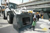 Kolový nakladač Liebherr L 566 2plus2 s televizí