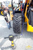 Rypadlonakladač JCB 4CX Super Sitemaster - ruční kladivo JCB 25LV HM a naviják hydraulických hadic ReelCraft ReelCare THA7600