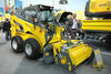 Smykem řízený nakladač Wacker Neuson 901 SP se silniční frézou