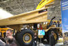Pevný dempr Caterpillar 775B