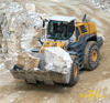 Kolový nakladač Liebherr L 586 2plus2