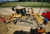 Pásový dozer Caterpillar D6R XW během výměny olejů