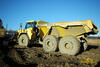 Kloubový dempr Komatsu HM 400 Firmy Wenzl