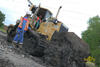 Pásový dozer Caterpillar D6M XL firmy Maléř group zemní práce