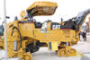 Pásová silniční fréza Caterpillar PM-102