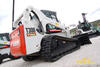 Pásový smykem řízený nakladač Bobcat T300