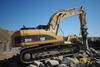 Pásové rypadlo Caterpillar 325D L s kladivem firmy PSJ servis