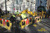 Rypadlonakladač JCB 3CX s kladivem firmy O'Conell Plant Group na Park Lane