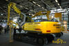 Demoliční rypadlo New Holland Kobelco E385B LC Demolition High Reach