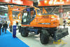 Kolové rypadlo Doosan DX140W
