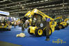 Smykem řízený nakladač Komatsu SK714-5 s kladivem JTHB20