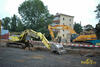 Pásová rypadla Kobelco SK 210 a Case CX800