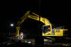 20.09 Komatsu PC290NLC-11E0 bourá kladivem Epiroc HB 2000 mostovku shora
