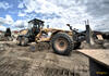 64. Grejdr New Holland F156.6A  firmy Rop - Stav.