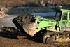 Pásový nakladač Caterpillar 973 firmy Holcner - doprava