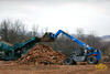 Teleskopický manipulátor Genie GTH-3007 u linky Powerscreen Warrior 800