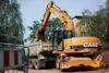 Kolové rypadlo Case WX185 firmy BV-Dex nakládá Tatru T 148 dumper firmy Petr Dupal