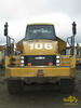 Kloubový dempr Caterpillar 735 - přední pohled, výkon motoru 313 kW