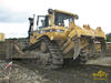 Pásový dozer Caterpillar D8T o výkonu motoru 231 kW