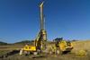 Caterpillar 928H a Bauer BG 28 H