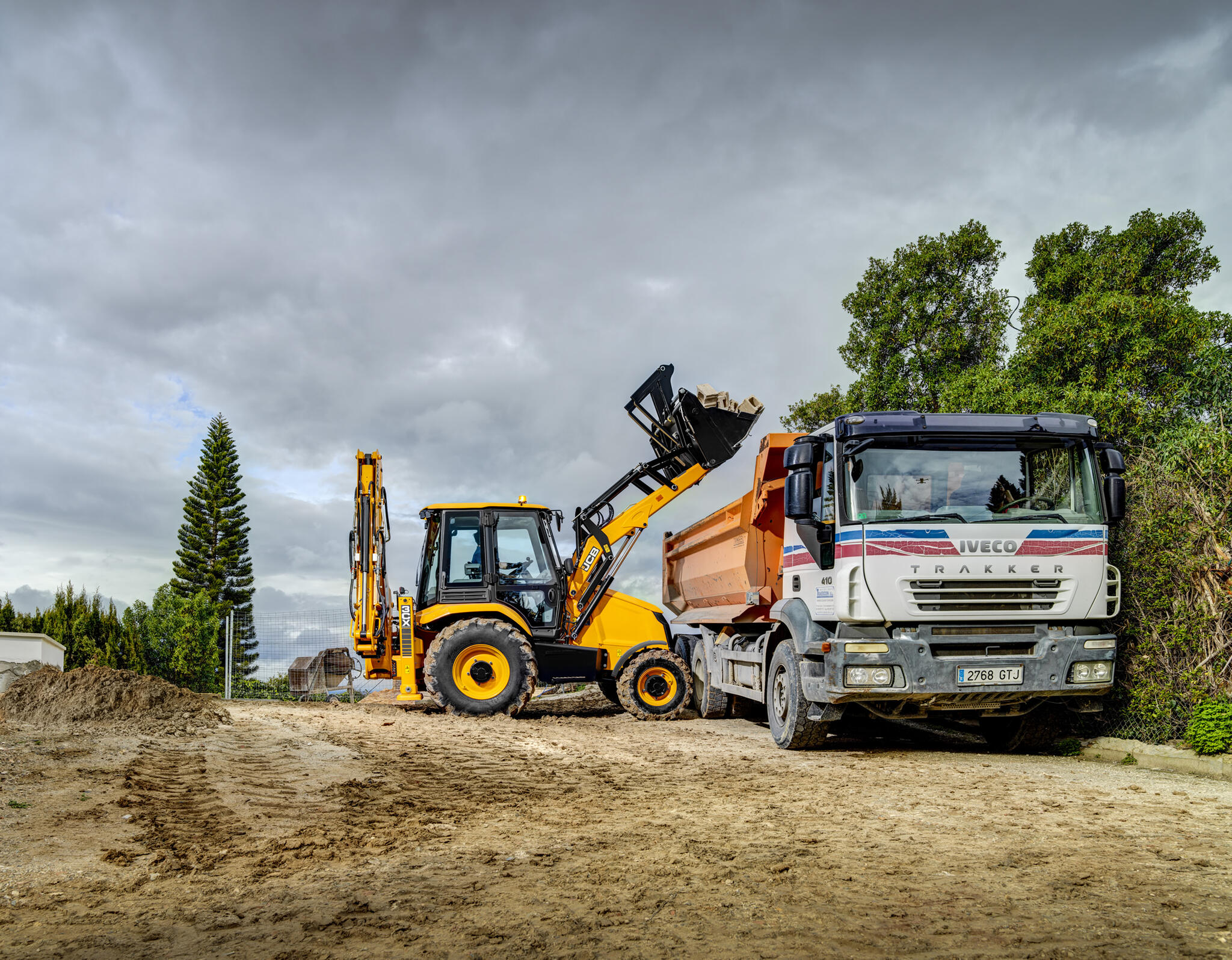 02. JCB 3CX Sitemaster