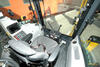 09 - Komatsu WB93R-8