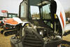 19. Servisní přístup Bobcat E60