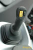 10. Pravý joystick ovládá nakladač