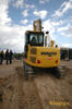 10. Komatsu PC88MR-10 - zkouška podvozku při výjezdu prudkého svahu