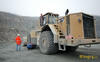 Kontrola řetězů Pewag na nakladači Caterpillar 988 H