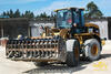 Roštová lopata EBF Heavy Duty s přidržovačem na nakladači Caterpillar 928G Z