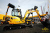 Pásové minirypadlo JCB 8035 ZTS s naklápěcí hlavou HKS BVD-K125