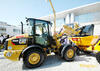 Kolový nakladač Caterpillar 906M