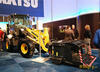 Kolový nakladač Komatsu WA80M-7 s míchačem betonu Fliegl 400 DFA