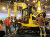 Pásové midirypadlo Komatsu PC88MR-10 s kladivem JTHB 60