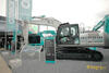 Pásové hybridní rypadlo Kobelco SK200H-9
