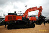Pásové rypadlo Hitachi ZAXIS 490LCH se lžící XCENRIC RIPPER GO XR50