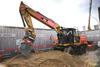 Kolové rypadlo Caterpillar M322F s automatickou 3D nivelací MTS-Navi