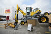 Kráčivé rypadlo Menzi Muck M220 s mulčovačem Seppi M. Mini-BMS 105