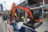 Pásové midirypadlo Kubota KX057 s naklápěcí svahovkou Lehnhoff MG6 1400