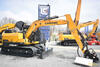 Pásové rypadlo LiuGong CLG 915E DM se silniční frézou Coneqtec Universal Bingham APIII 400