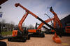Pásové rypadlo s teleskopickým výložníkem Hitachi ZX135US-6